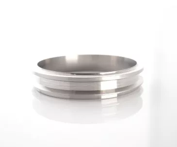 Precision T5/6 T/HSG. 5-1/4" V-BAND OUTLET FLANGE TO 5" TUBE MILD STEEL