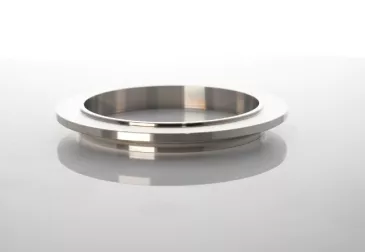 Precision SPORTSMAN V-BAND/MIRROR V-BAND T/HSG. OUTLET FLANGE TO 3.5" TUBE SS